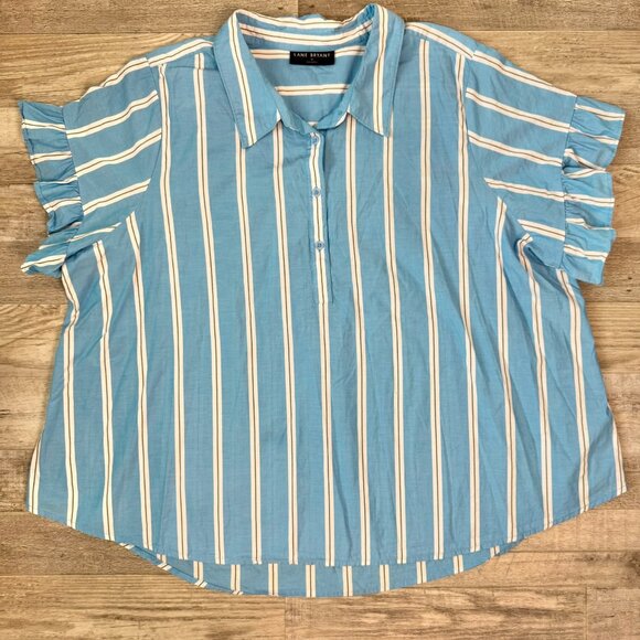 Lane Bryant Blue Stripe Lightweight Short Sleeve Button Down B19 - Picture 1 of 6